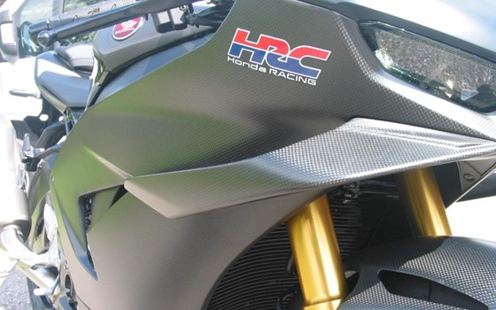 Neufahrzeug Honda CBR1000RR-R Fireblade SP Carbon Edition - Bild 5