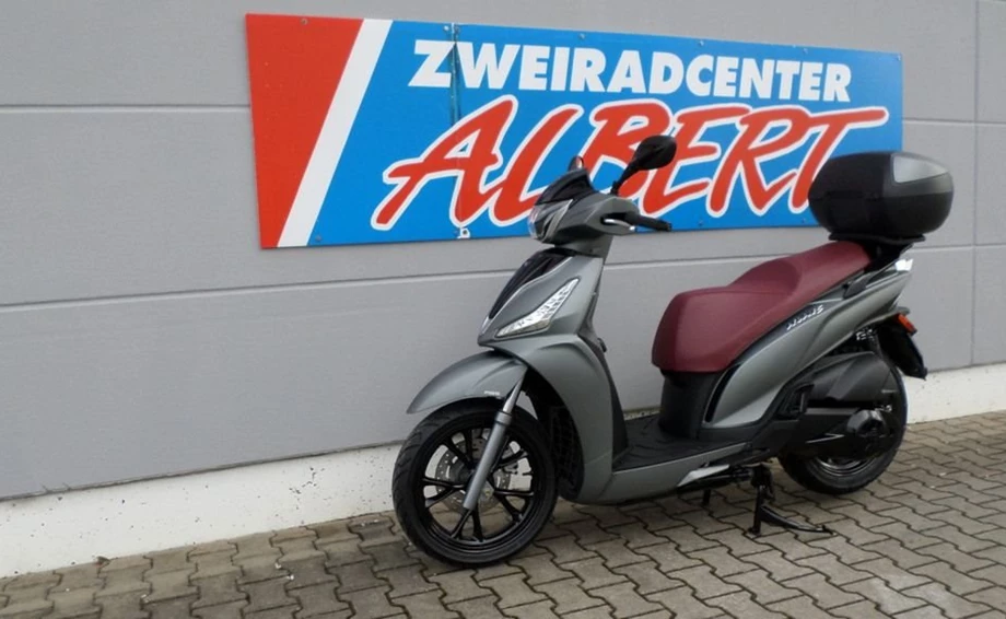Offer Kymco People S 300i Bild 3: Offer Kymco People S 300i
