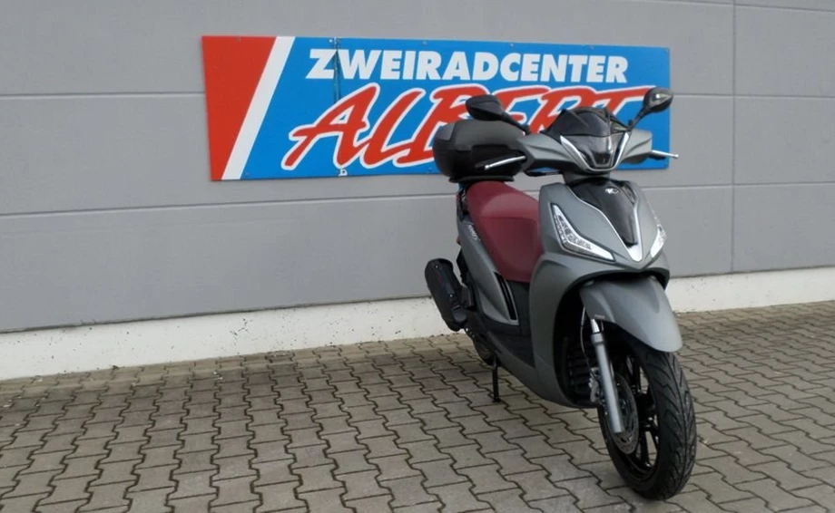 Offer Kymco People S 300i Bild 7: Offer Kymco People S 300i