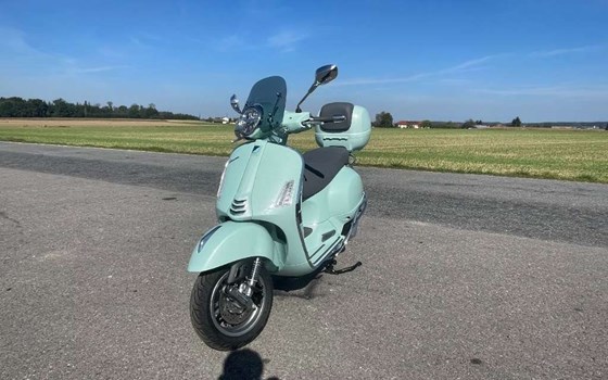 Neufahrzeug Vespa GTS 300 - Bild 2 Neufahrzeug Vespa GTS 300 - Bild 2