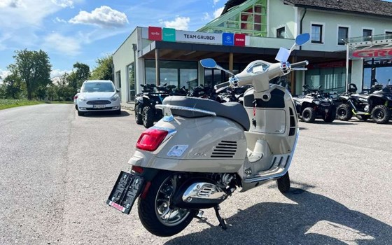 Neufahrzeug Vespa GTS 300 - Bild 5 Neufahrzeug Vespa GTS 300 - Bild 5