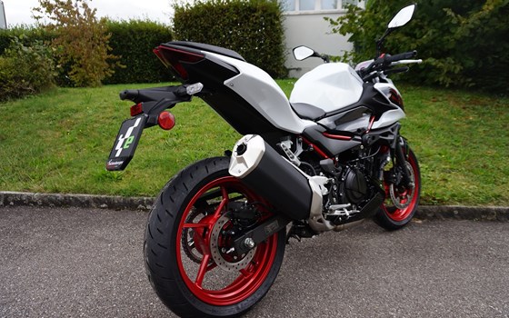 Neufahrzeug Kawasaki Z 500 SE - Bild 4