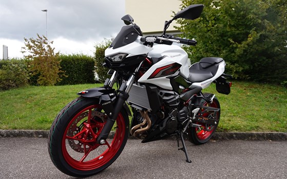 Neufahrzeug Kawasaki Z 500 SE - Bild 7