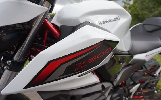 Neufahrzeug Kawasaki Z 500 SE - Bild 9