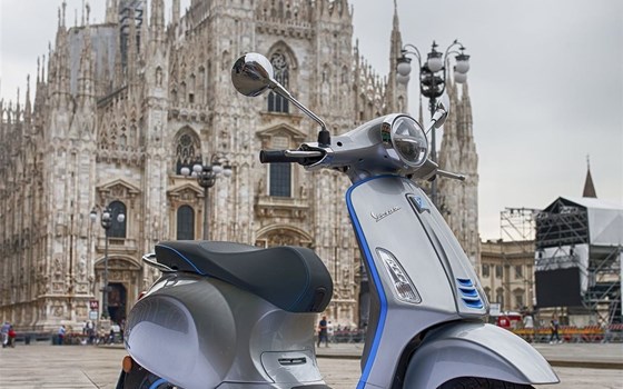 Neufahrzeug Vespa Elettrica - Bild 17 Neufahrzeug Vespa Elettrica - Bild 17