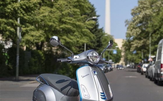 Neufahrzeug Vespa Elettrica - Bild 19 Neufahrzeug Vespa Elettrica - Bild 19