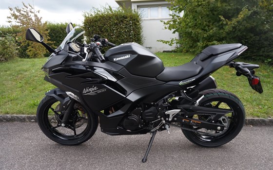 Neufahrzeug Kawasaki Ninja 500 - Bild 1