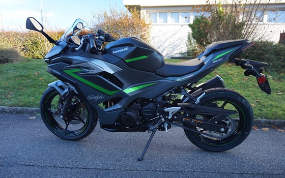 Neufahrzeug Kawasaki Ninja 500 SE - Bild 1
