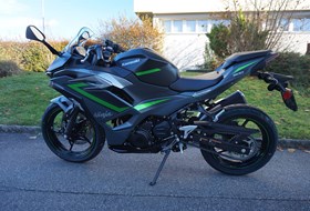 Neufahrzeug Kawasaki Ninja 500 SE Kawasaki Ninja 500 SE