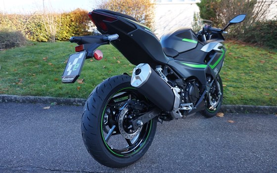 Neufahrzeug Kawasaki Ninja 500 SE - Bild 4