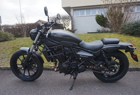 Kawasaki Eliminator 500