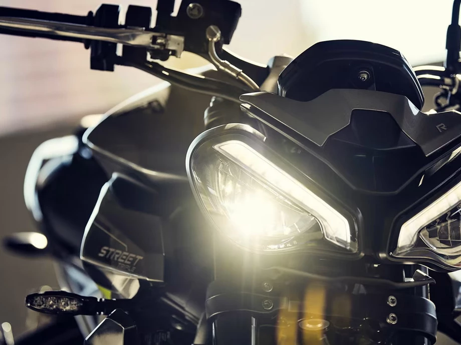 Angebot Triumph Street Triple 765 R Bild 5: Angebot Triumph Street Triple 765 R
