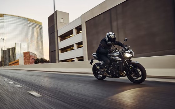 Neufahrzeug Triumph Street Triple 765 R - Bild 6 Neufahrzeug Triumph Street Triple 765 R - Bild 6