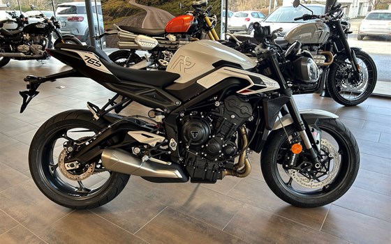Neufahrzeug Triumph Street Triple 765 R - Bild 2 Neufahrzeug Triumph Street Triple 765 R - Bild 2