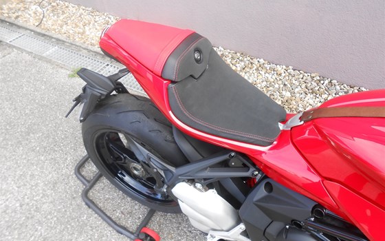 Neufahrzeug MV Agusta Superveloce 800 - Bild 14 Neufahrzeug MV Agusta Superveloce 800 - Bild 14
