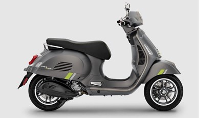 Neumotorrad Vespa GTS 300 Super Tech