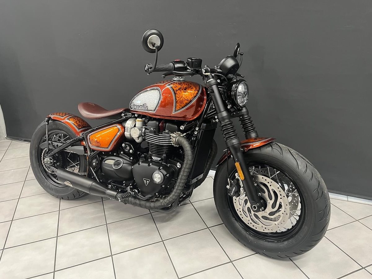Triumph Bonneville Bobber