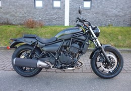 Neumotorrad Kawasaki Eliminator 600