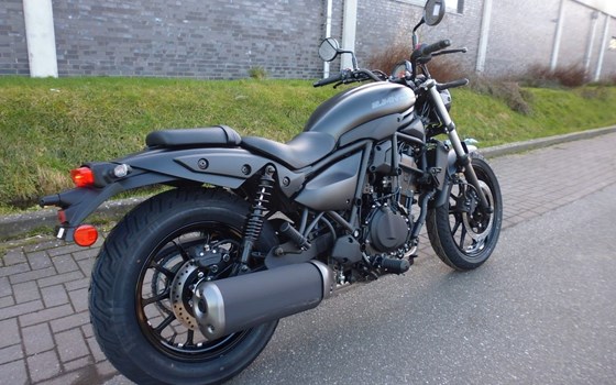 Neufahrzeug Kawasaki Eliminator 600 - Bild 3