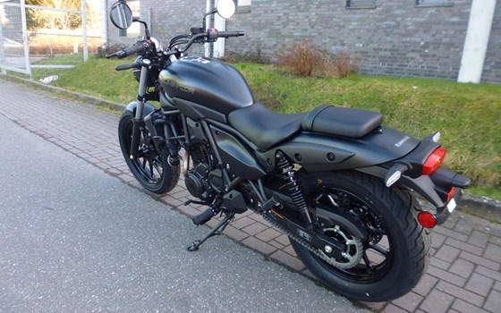 Neufahrzeug Kawasaki Eliminator 600 - Bild 6