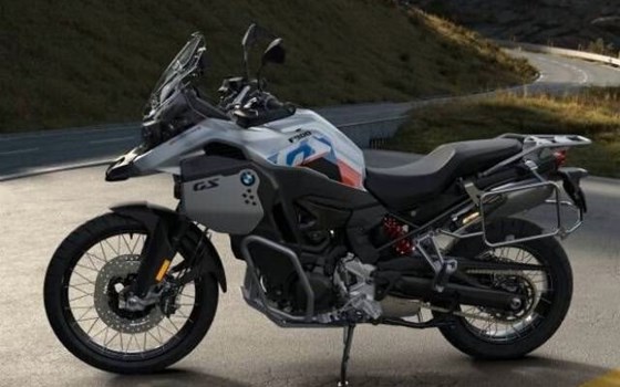 Gebrauchtmotorrad BMW F 900 GS Adventure - Bild 2