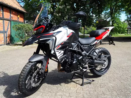 Benelli TRK 702 X<br />E5+ "Modell 2025, inkl. Adventure Kit!"