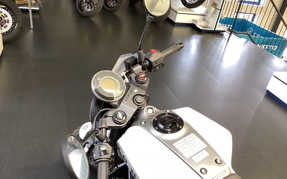 Neufahrzeug Husqvarna Vitpilen 401 - Bild 4