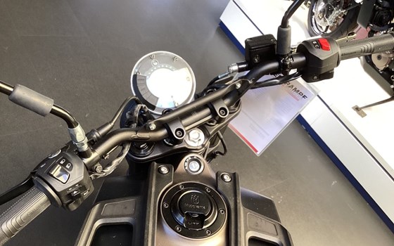 Neufahrzeug Husqvarna Svartpilen 125 - Bild 3