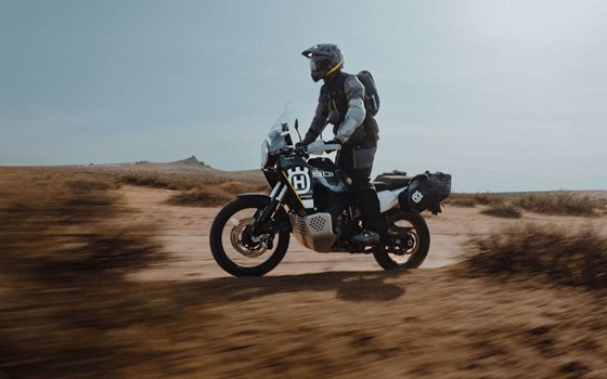 Neufahrzeug Husqvarna Norden 901 Expedition - Bild 11