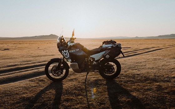 Neufahrzeug Husqvarna Norden 901 Expedition - Bild 13