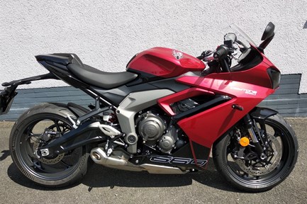 Triumph Daytona 660