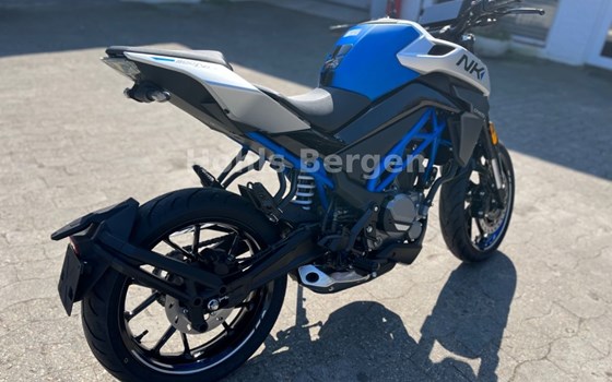 Neufahrzeug CFMOTO 300NK - Bild 6