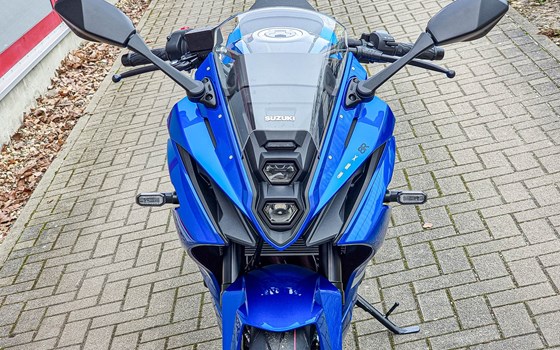 Gebrauchtmotorrad Suzuki GSX-8R - Bild 11