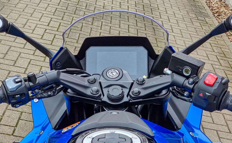 Angebot Suzuki GSX-8R Bild 13: Angebot Suzuki GSX-8R