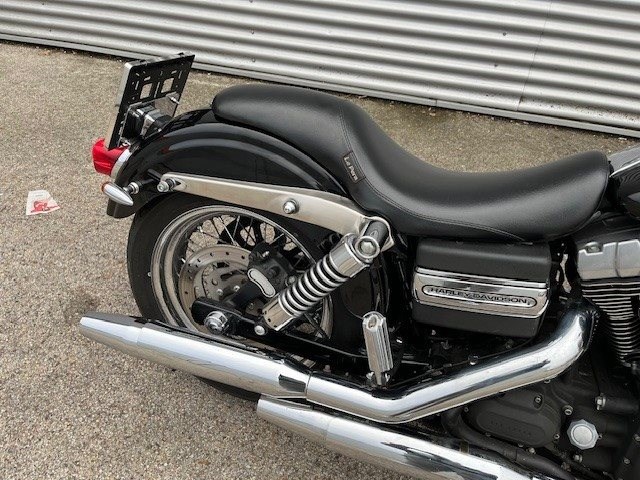 Harley-Davidson Dyna Street Bob FXDB (Vivid Black) - Bild 5
