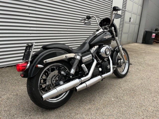 Harley-Davidson Dyna Street Bob FXDB (Vivid Black) - Bild 6