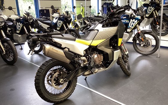 Neufahrzeug Husqvarna Norden 901 - Bild 4