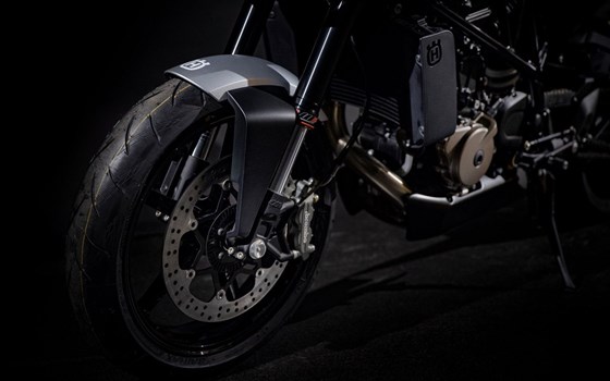 Neufahrzeug Husqvarna Vitpilen 701 Aero - Bild 4