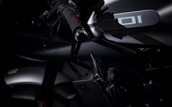 Neufahrzeug Husqvarna Vitpilen 701 Aero - Bild 9