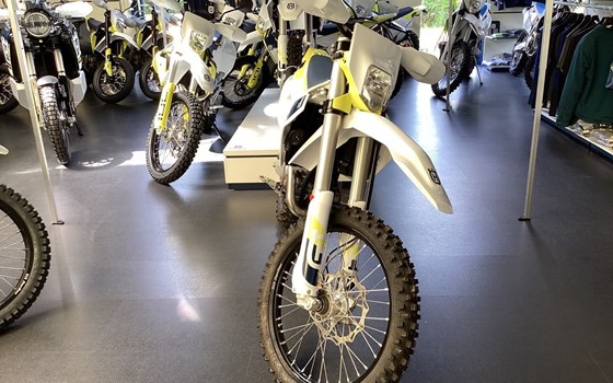 Neufahrzeug Husqvarna FE 350 - Bild 3