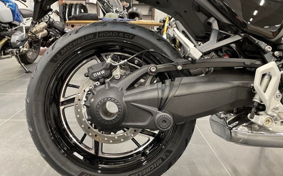Gebrauchtmotorrad BMW R 12 nineT - Bild 9