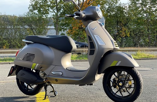 Gebrauchtmotorrad Vespa GTS 300 Super Tech