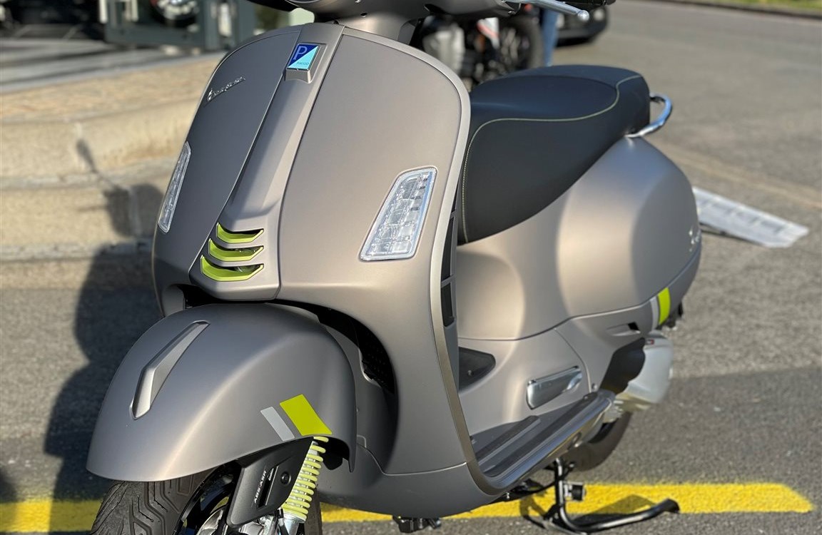 Angebot Vespa GTS 300 Super Tech