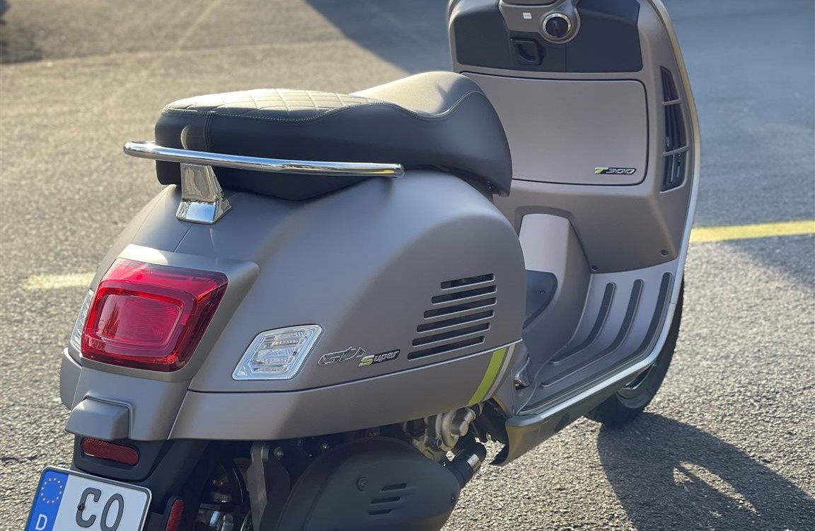 Angebot Vespa GTS 300 Super Tech