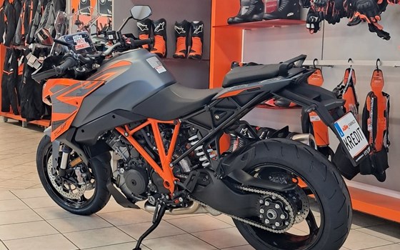Neufahrzeug KTM 1290 Super Duke GT - Bild 2