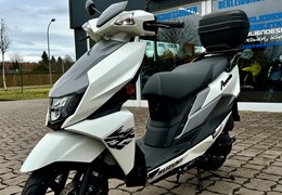 Neumotorrad Suzuki Avenis 125