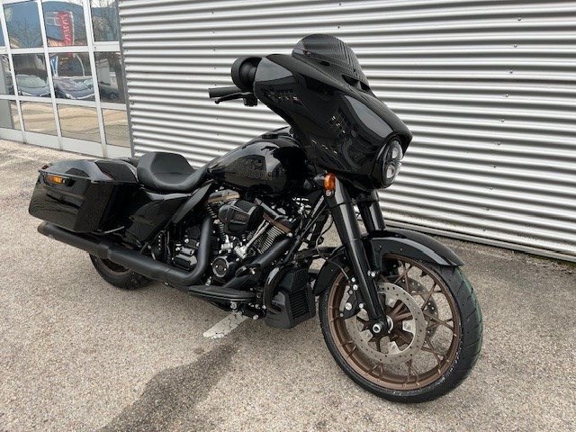 Harley-Davidson Touring Street Glide ST (Vivid Black) - Bild 3
