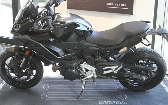 Gebrauchtmotorrad BMW F 900 XR - Bild 2