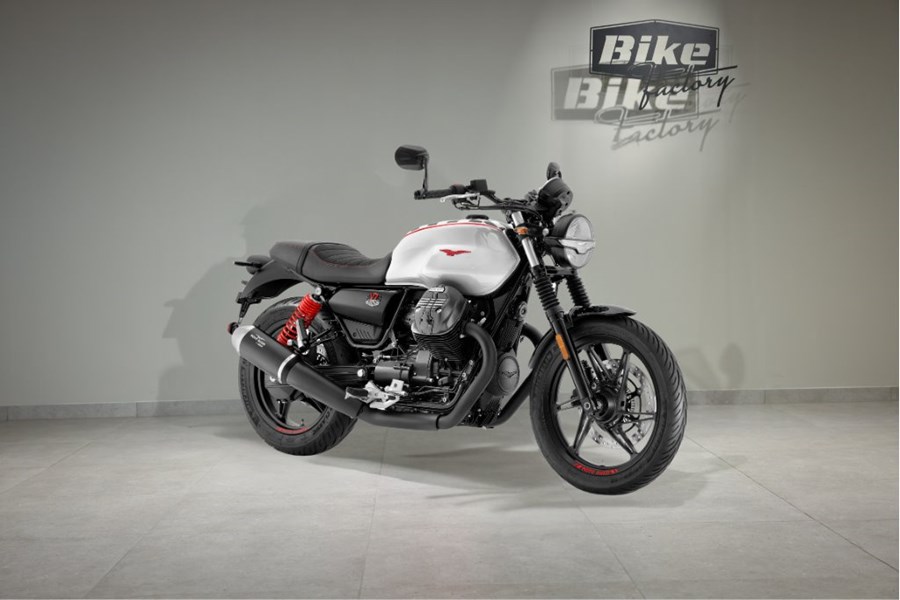 Moto Guzzi V7 Stone Ten