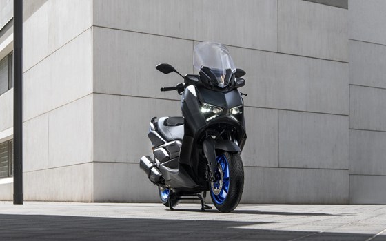 Neufahrzeug Yamaha XMAX 300 Tech MAX - Bild 11